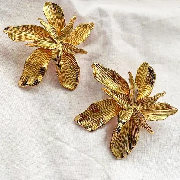 18K_Gold_Plated_Flora_Textured_Statement_Stud_Earrings_For_Women