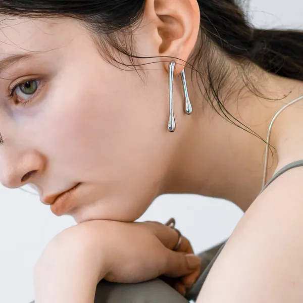 Silver_Molten_Droplets_Twin_Drop_Earrings