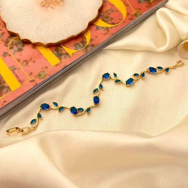 Tulip_Vine_in_Sapphire_18K_Gold_Plated_Links_Bracelet