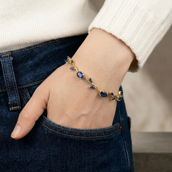 Tulip_Vine_in_Sapphire_18K_Gold_Plated_Links_Bracelet