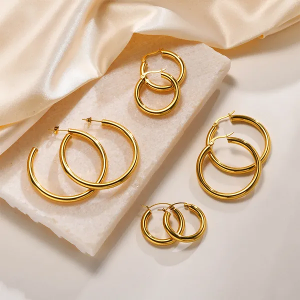 18K_Gold_Plated_Musthaves_Premium_Hoops_For_Women