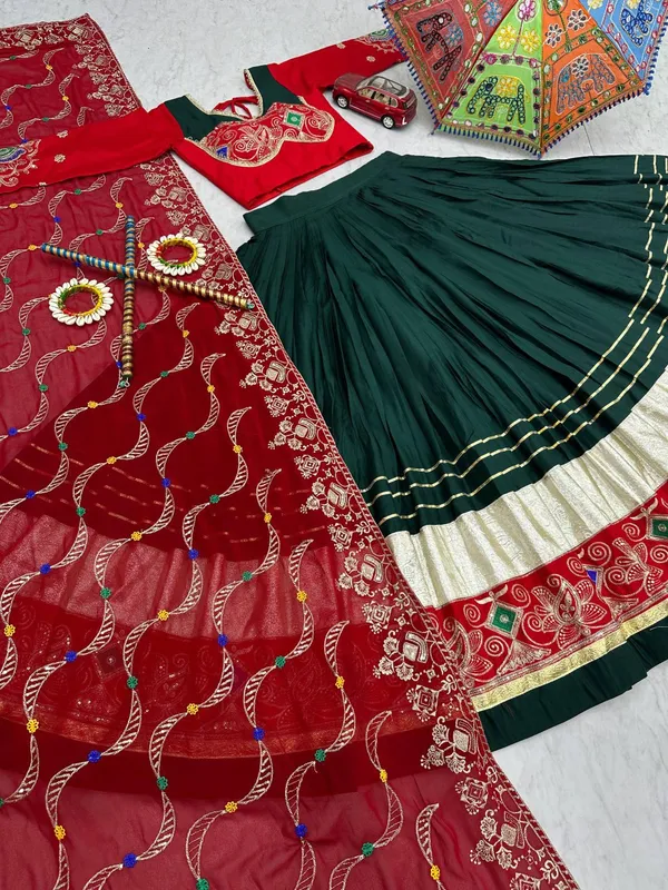 Green_Digital_Patola_Print_Traditional_Lehenga_Choli_For_Women