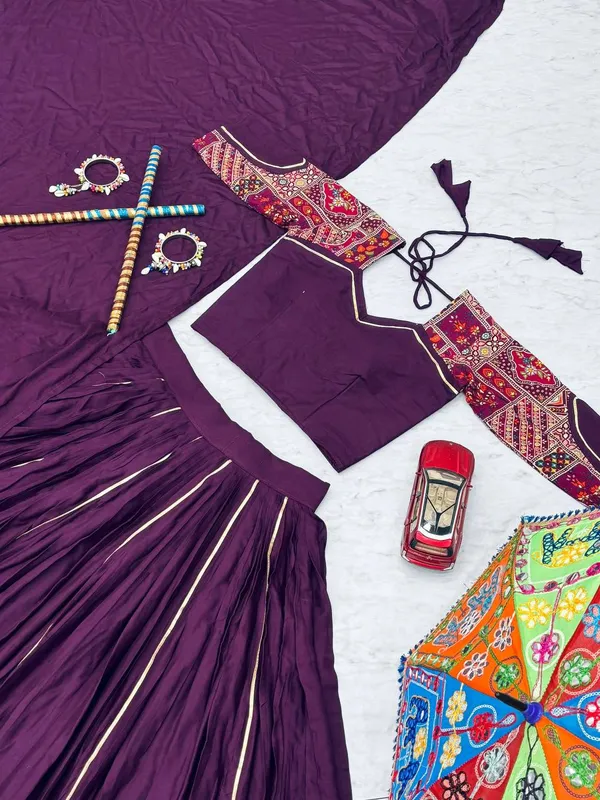 Purple_Digital_Patola_Print_Traditional_Lehenga_Choli_For_Women