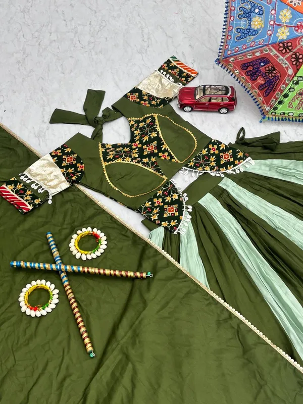 Green_Digital_Patola_Print_Traditional_Lehenga_Choli_For_Women