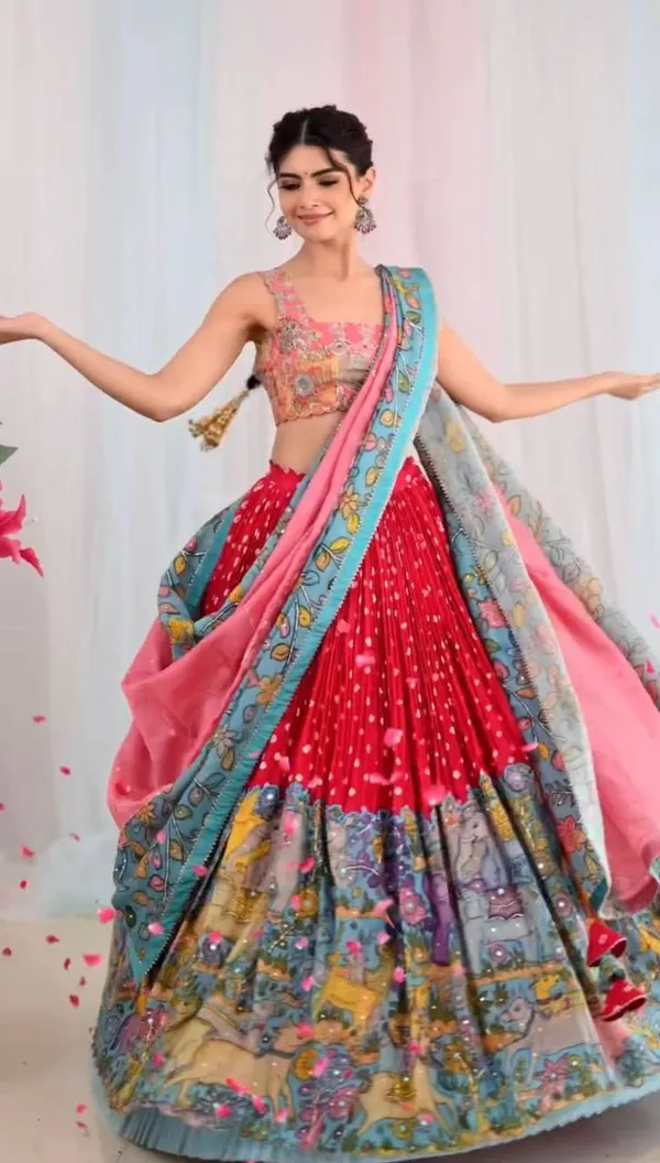 Red_Digital_Patola_Print_Traditional_Lehenga_Choli_For_Women
