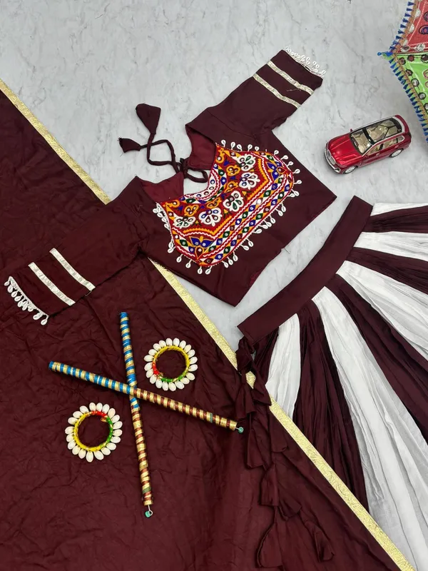 Maroon_Digital_Patola_Print_Traditional_Lehenga_Choli_For_Women