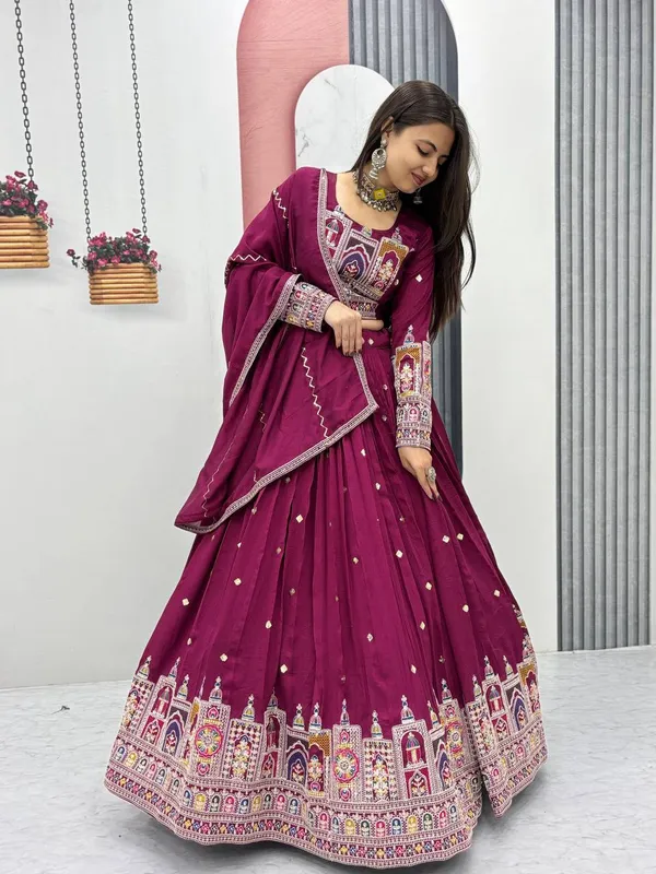 Maroon_Digital_Patola_Print_Traditional_Lehenga_Choli_For_Women