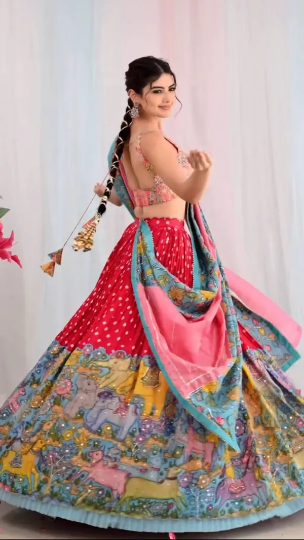 Red_Digital_Patola_Print_Traditional_Lehenga_Choli_For_Women