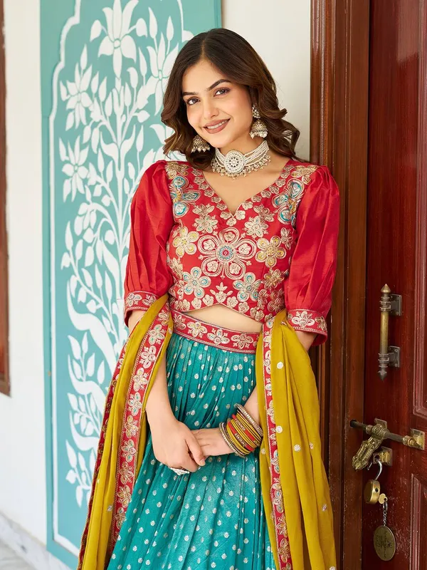 Green_Digital_Patola_Print_Traditional_Lehenga_Choli_For_Women