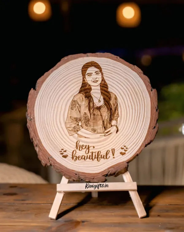 Customizable_Engraved_On_Wood_Photo_Frame_-_Round_Shape