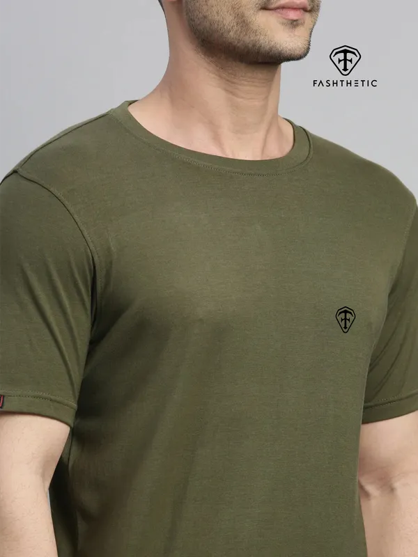 Military_Green_Cotton_Classic_Everyday_Round_Neck_T_Shirt_For_Adult