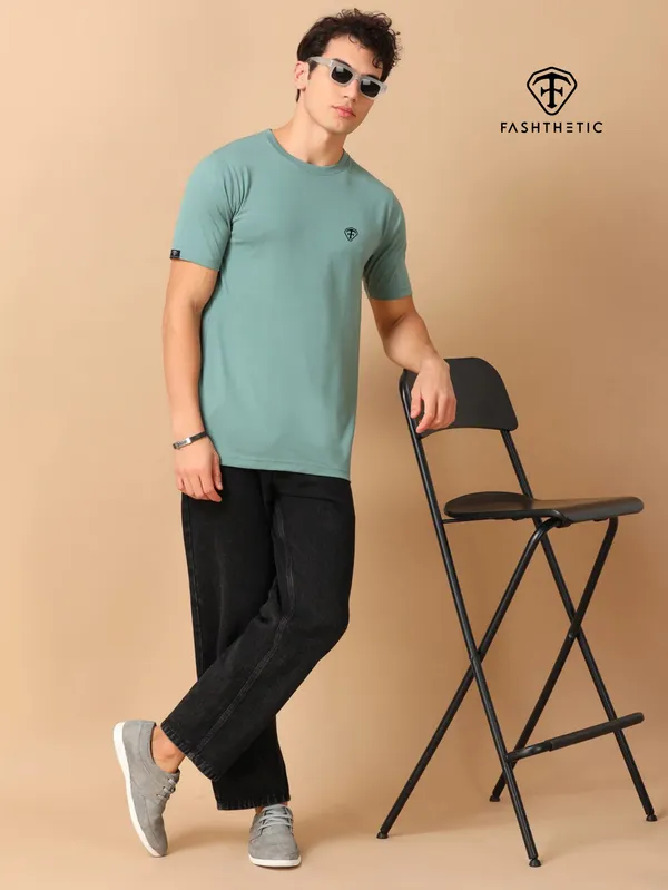 Mint_Green_Cotton_Classic_Everyday_Round_Neck_T_Shirt_For_Adult