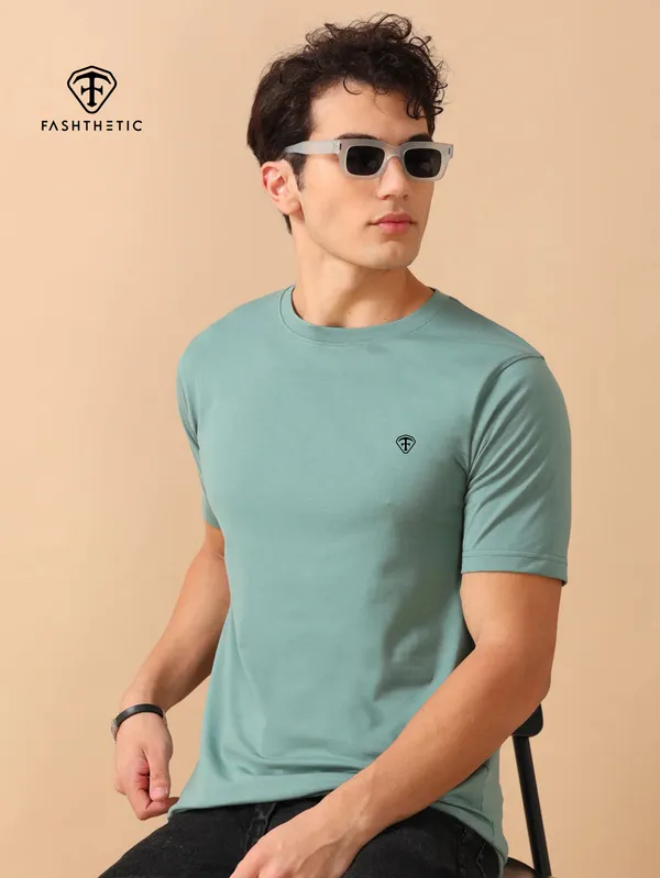 Mint_Green_Cotton_Classic_Everyday_Round_Neck_T_Shirt_For_Adult