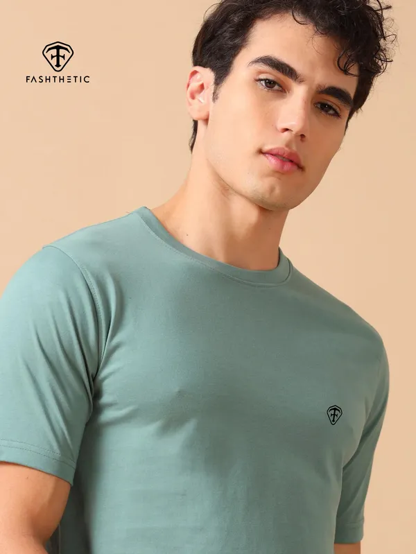 Mint_Green_Cotton_Classic_Everyday_Round_Neck_T_Shirt_For_Adult