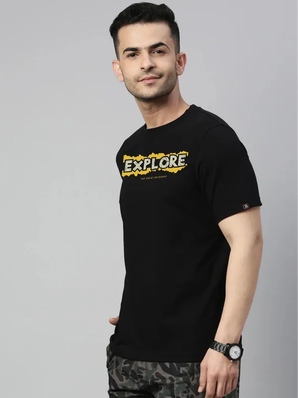 Black_Cotton_Explore_The_Great_Outdoor_T_Shirt_For_Adults