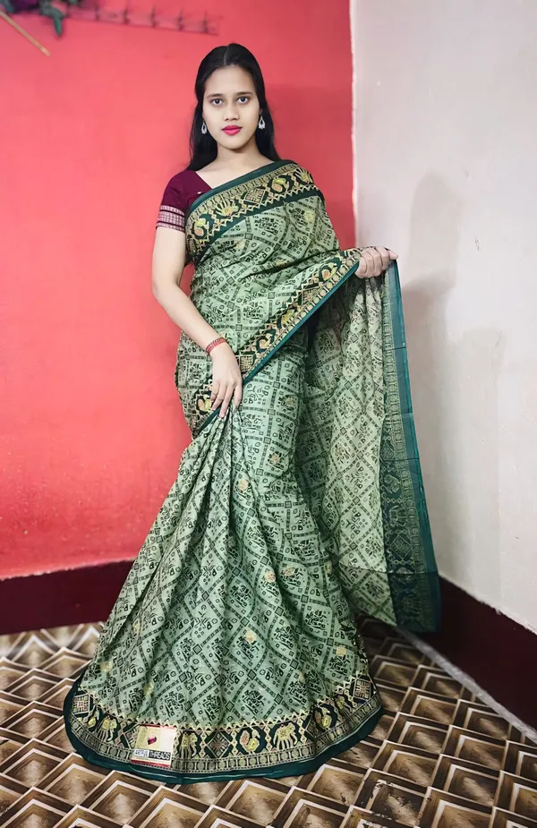 Pure_Cotton_Gold_&_Silver_Printed_Saree_With_Sambalpuri_Touch