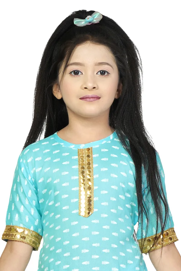 Firoja_golden_lace_churidar