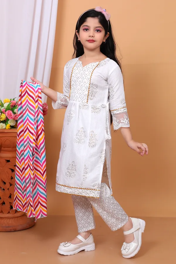 White_Churidar_Set_For_Girls