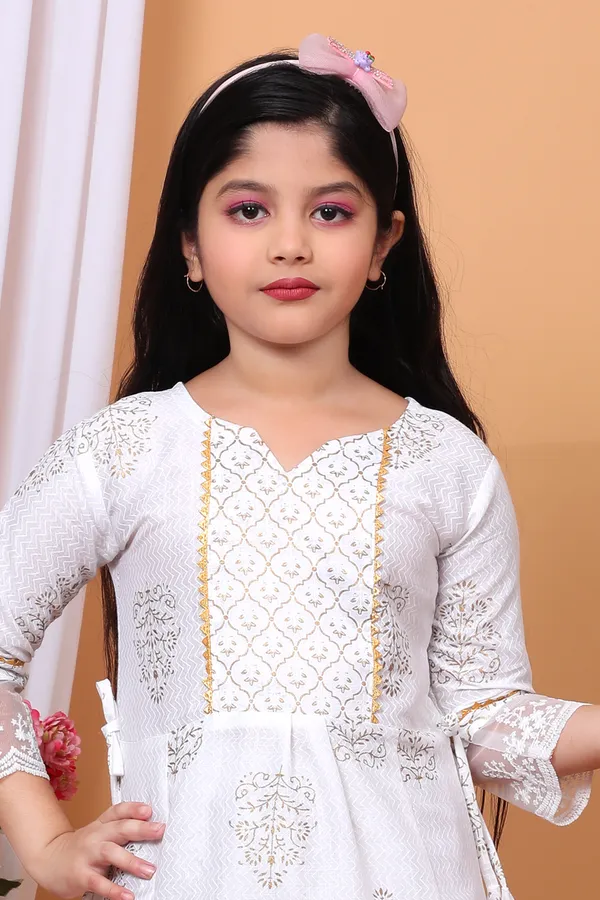 White_Churidar_Set_For_Girls
