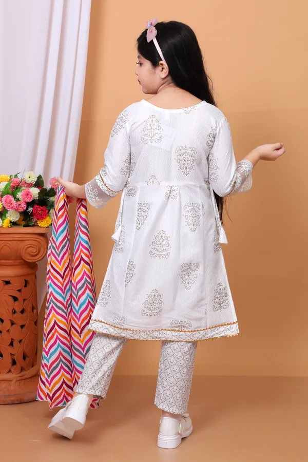 White_Churidar_Set_For_Girls