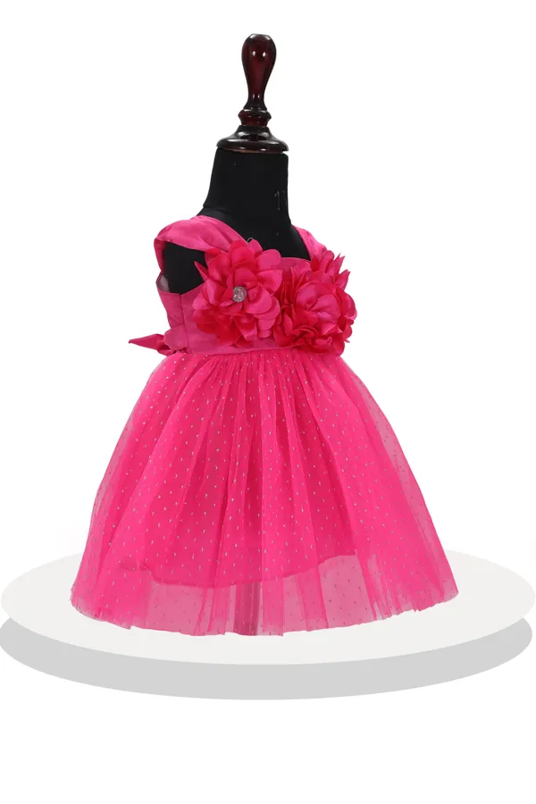Pink_Stylish_Sleeveless_Net_Frock_For_Girls