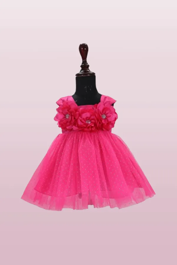 Pink_Stylish_Sleeveless_Net_Frock_For_Girls