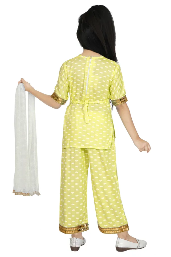 Yellow_golden_lace_churidar
