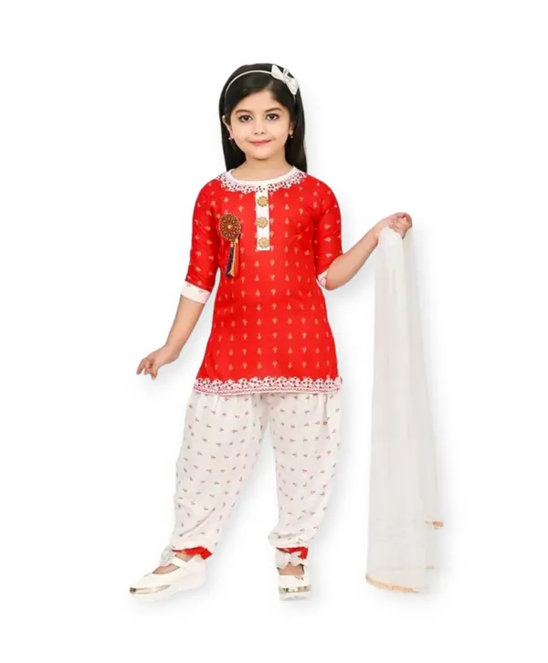 Red_Rayon_Cotton_Makkhi_Print_Three-Quarter_Sleeves_Churidar_Set_For_Girls