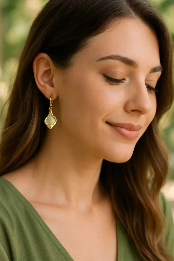 Green_&_Gold_Crystal_Gold_Drops_&_Danglers_For_Women