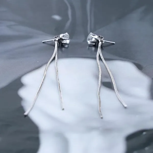 Silver_Alloy_Drops_&_Danglers_For_Women