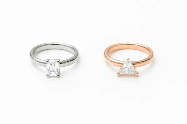 Elegant_Adjustable_Solitaire_Rings_Silver_&_Rose_Gold_Finish