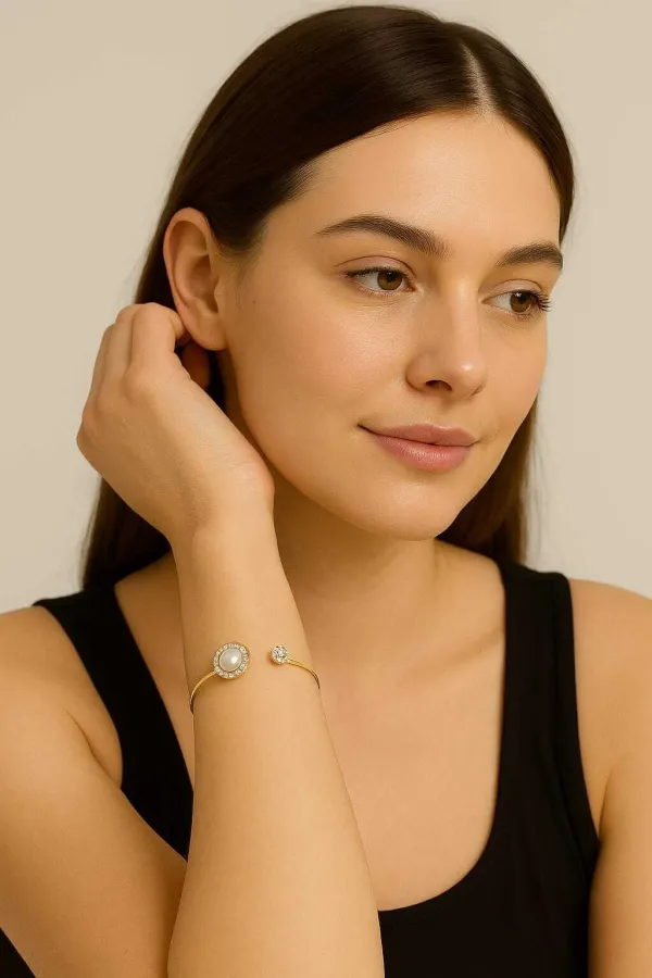 Gold_Alloy_Bangle_Bracelet_Set_For_Women