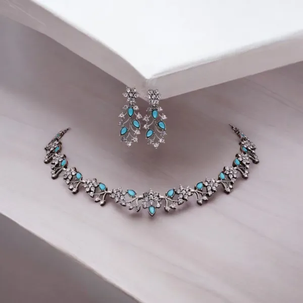 Blue_Alloy_Necklace,_Earring,_Hair_Clip_Set_&_Maang_Tikka_For_Women
