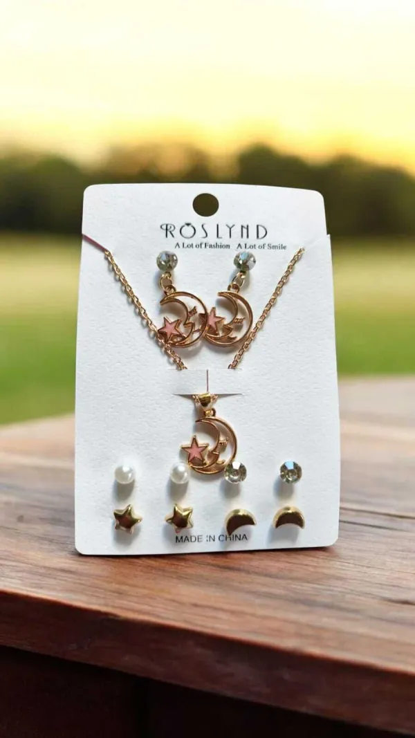 Multicolor_Resin_Alloy_Earring_&_Pendant_Set_For_Women