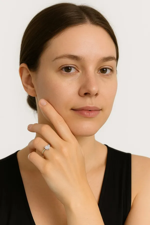 Premium_Solitaire_Couple_Ring_Set_Heart_Cut_&_Emerald_Cut_Stone_Rings