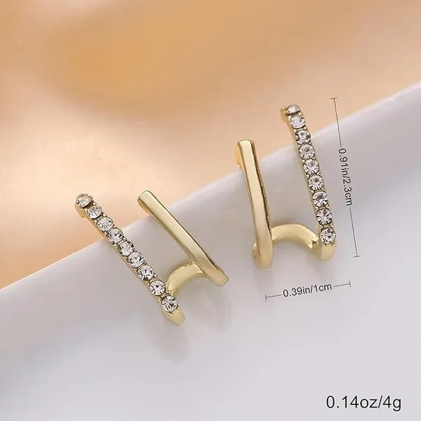Gold&White_Alloy_Stud_Earring_For_Women