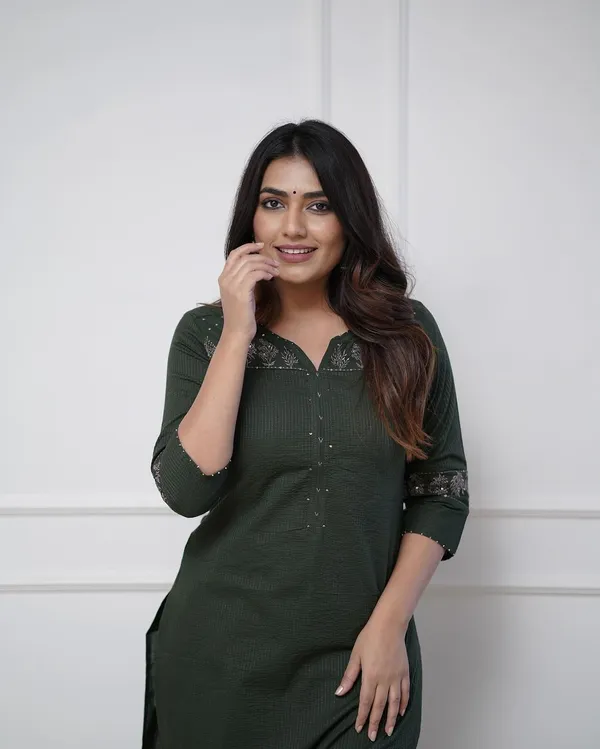 BOTTAL_GREEN_YOG_KURTI_WITH_PANT_
