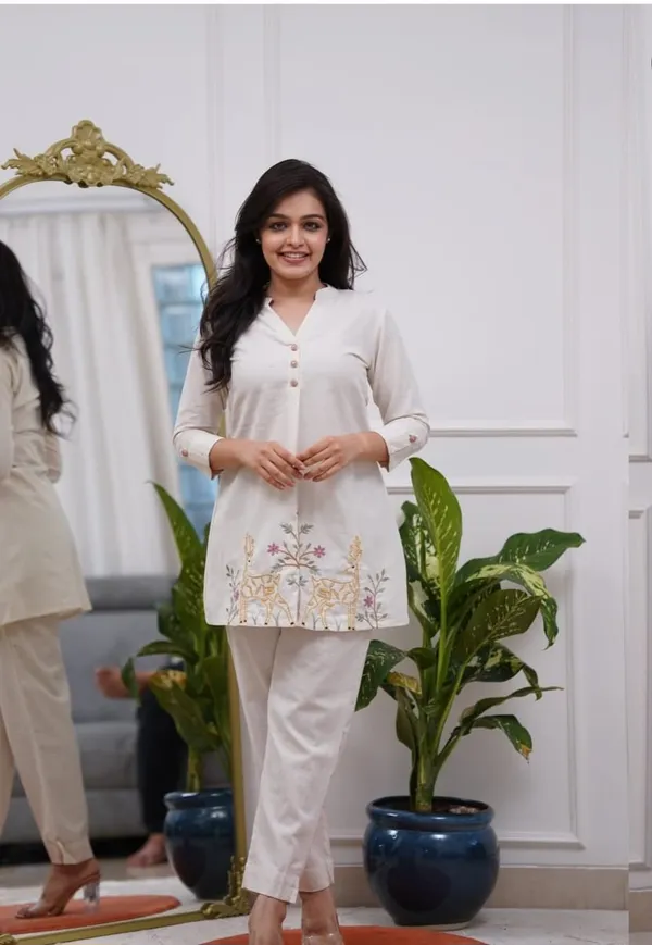 Off-White_Embroidery_Co-Ord_Set_For_Women