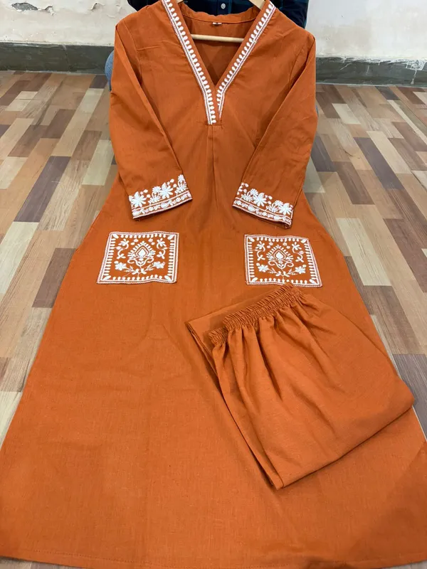 RUSTE_TWO_SIDE_POCKET_EMBORIDERY_KURTI_WITH_PANT_