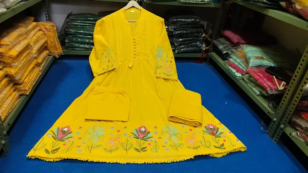 YELLOW_PRINTEX_NEW_EMBORIDERY_KURTI_ITH_PANT_AND_DUPPTA_SAT_