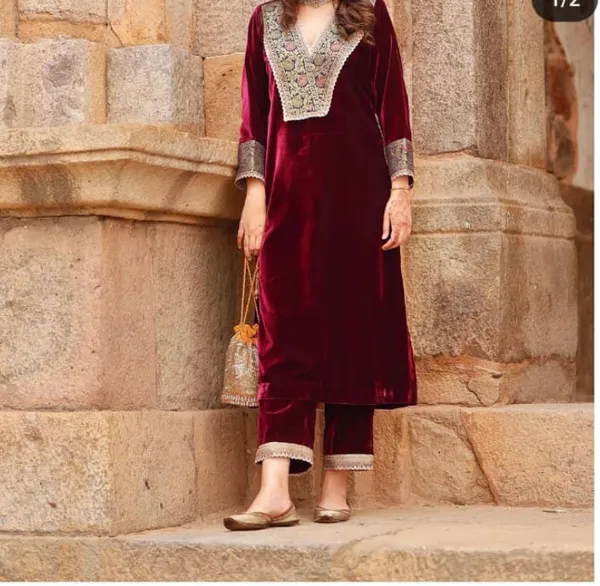 velvet_digital_border_kurti_with_pant_