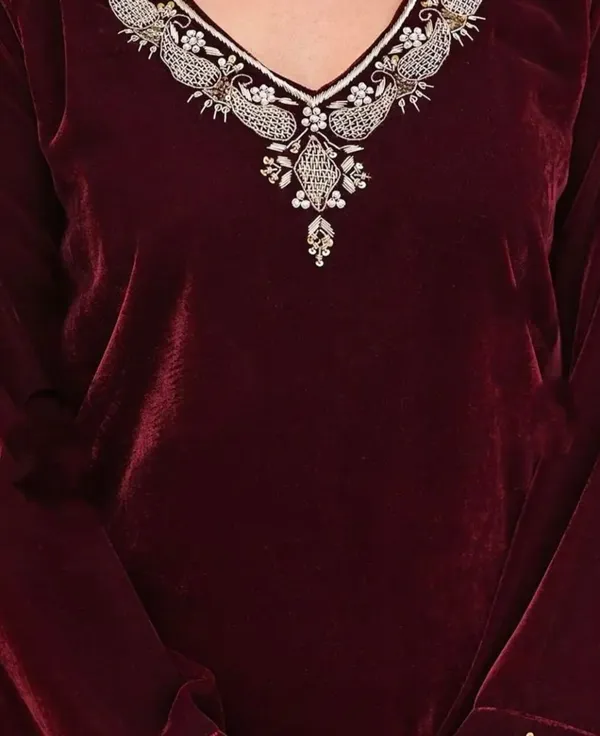 velvet_kurti__emboridery__wirh_pant_and_duppta_sat_