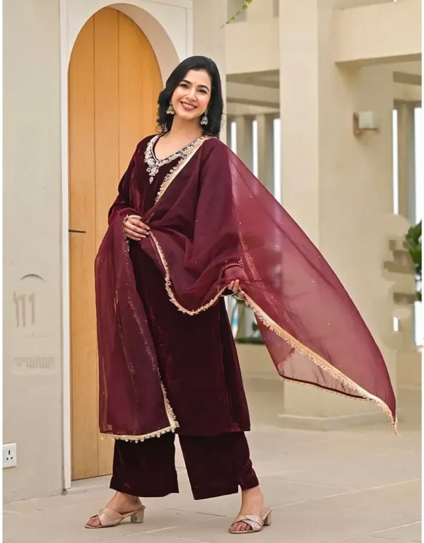 velvet_kurti__emboridery__wirh_pant_and_duppta_sat_