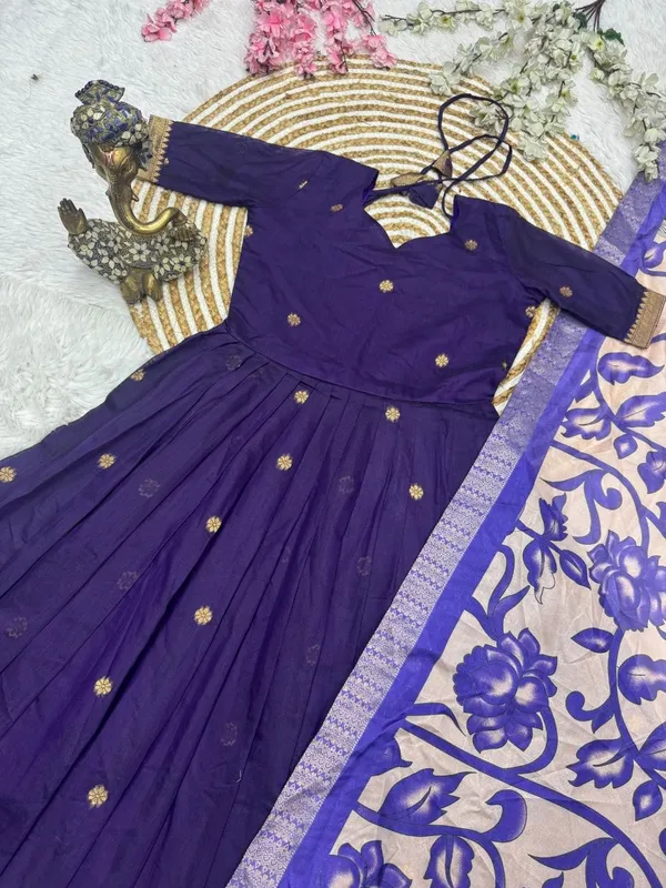 Introducing_New_Super_Trendy_Traditional_Outfit