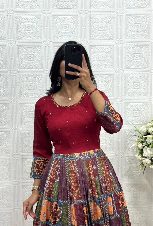 Introducing_New_Super_Trendy_Traditional_Outfit_with_real_Modeling