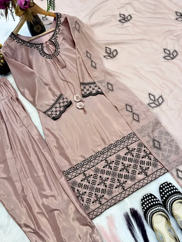 NEW_DESIGNER_WEDDING_WEAR_HEAVY_EMBROIDERY_WORK_KURTI_WITH_BOTTOM_WITH_DUPATTA_SET