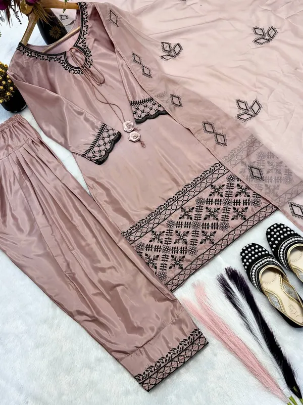 NEW_DESIGNER_WEDDING_WEAR_HEAVY_EMBROIDERY_WORK_KURTI_WITH_BOTTOM_WITH_DUPATTA_SET