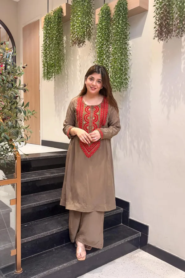 Premium_Crepe_Silk_Embroidered_Top_and_Bottom_Sets