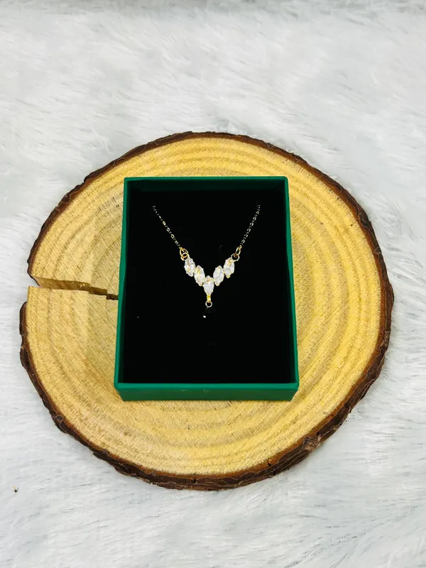 Ekatra_Daily_Wear_Delicate_Mangalsutra