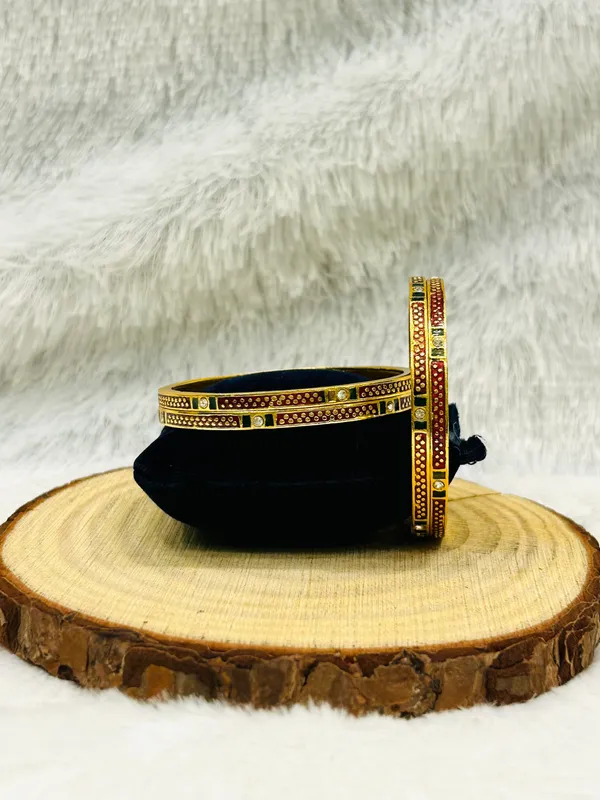 Multicolor_Copper_&_Brass_Premium_&_Elegant_Meenakari_Dotted_Bangle_For_Women_(_Set_Of_4_)